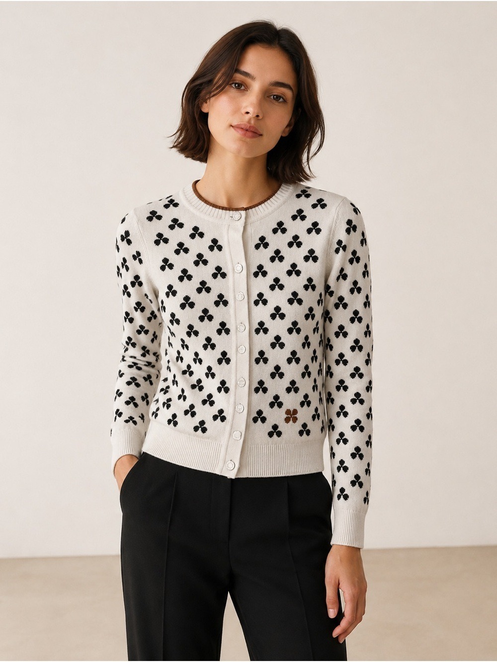 Hermès Cashmere Cardigan Ivory 34 Clover Motif - Picture 3 of 8